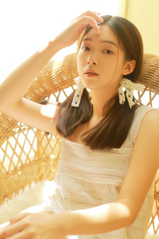 小早川伶子